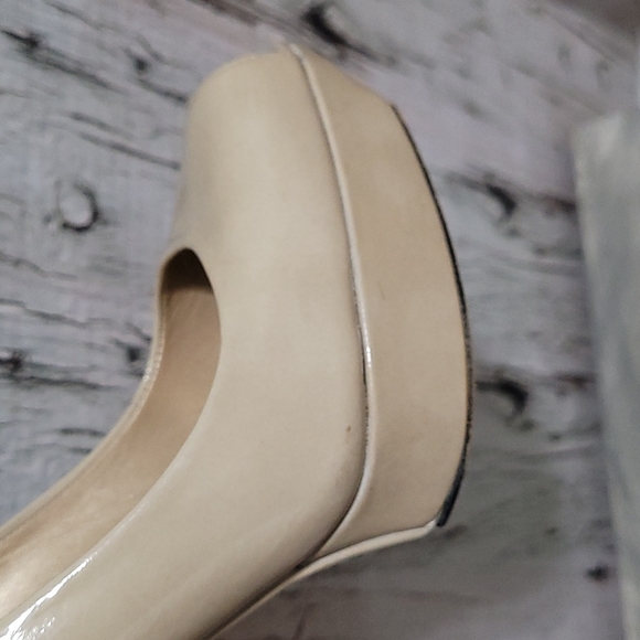 Stuart Weitzman Nude Shimmer Stilettoes Round Open Toe Heels 7 - Picture 13 of 16